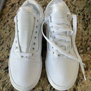 White Old Skool Platform Vans